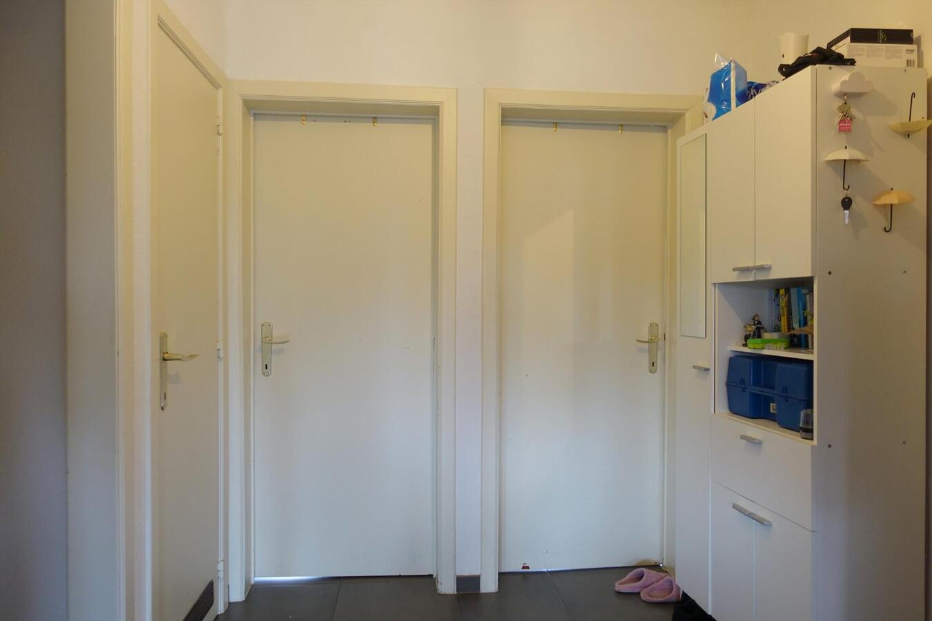 Vernieuwd appartement met 2 slaapkamers 