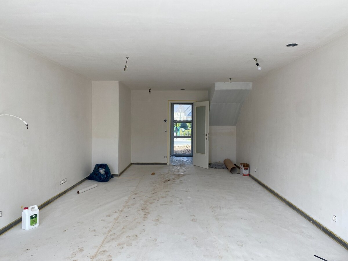 Nieuwbouwwoning met garage te Houthulst 