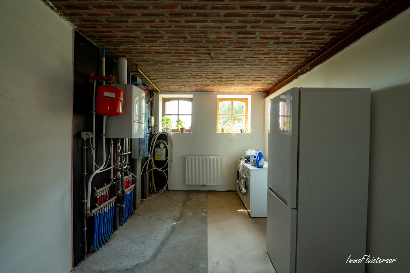 Prachtige langgevelhoeve met charmante schuur en paardenfaciliteiten op ca. 1,8 ha te Ravels. (BEZOEKDAG OP 08/08 VAN 10U TOT 14U) 