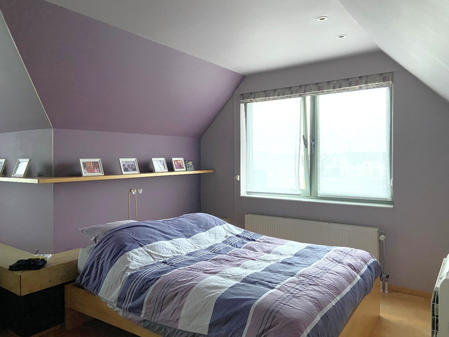 Volledig uitgeruste slagerij met luxueuze woonst op centrumligging in Sint-Eloois-Vijve! 