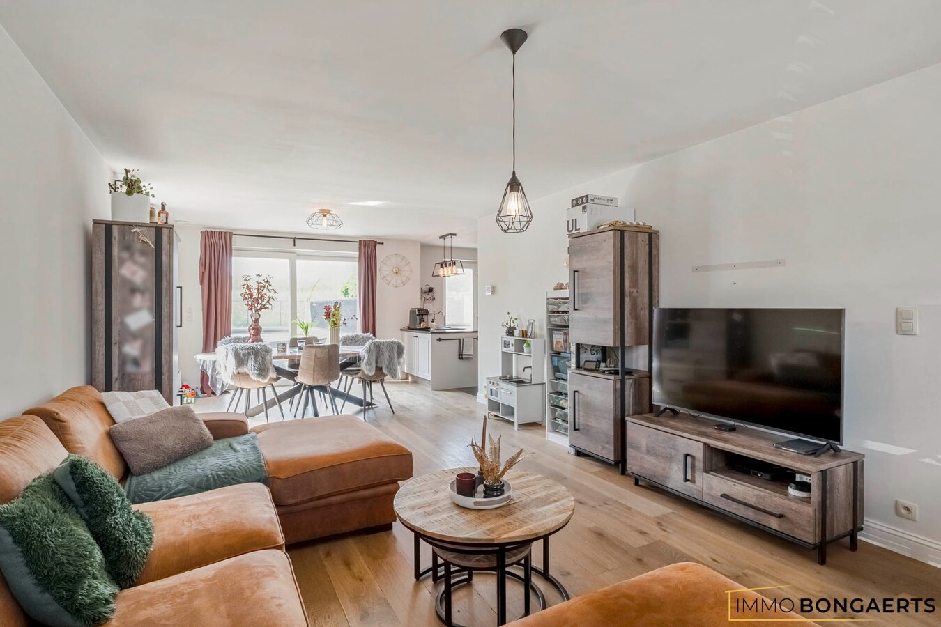 Instapklare woning met 3 slaapkamers 