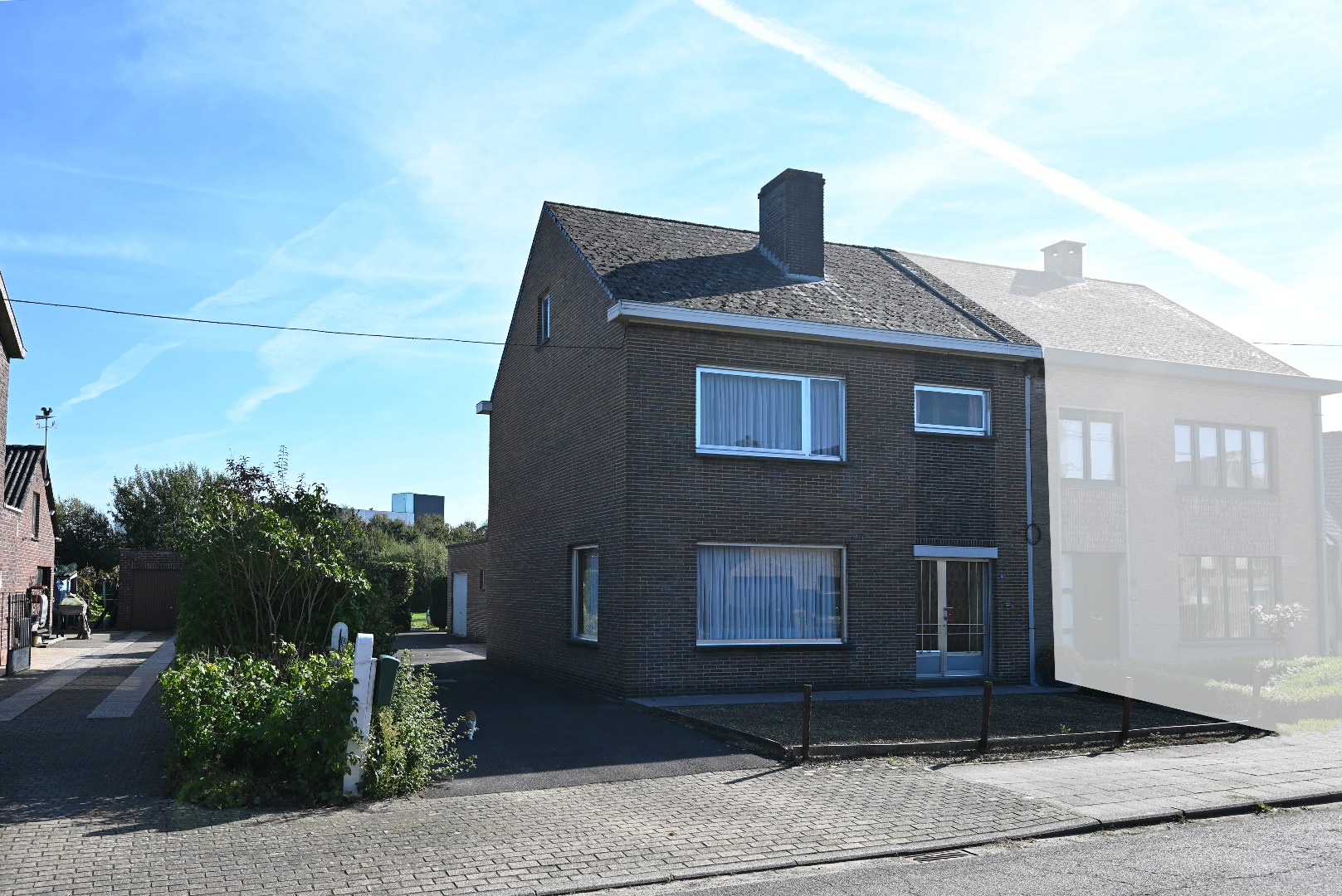 Te renoveren woning met 3 slpks op 607 m² te Lembeke 