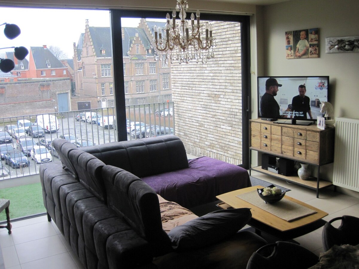 2-slaapkamer appartement met aangenaam terras. 