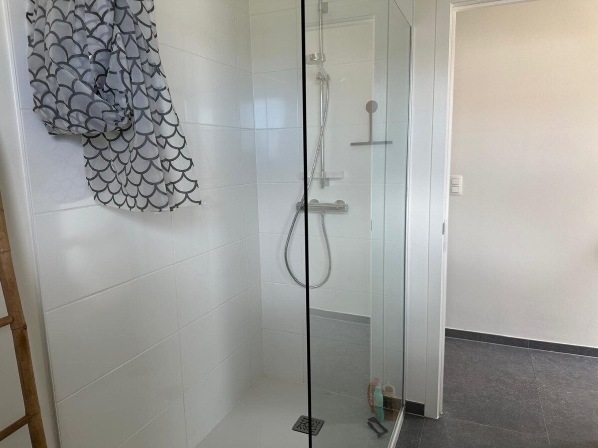 Rustig gelegen halfopen nieuwbouwwoning te Houthulst! 
