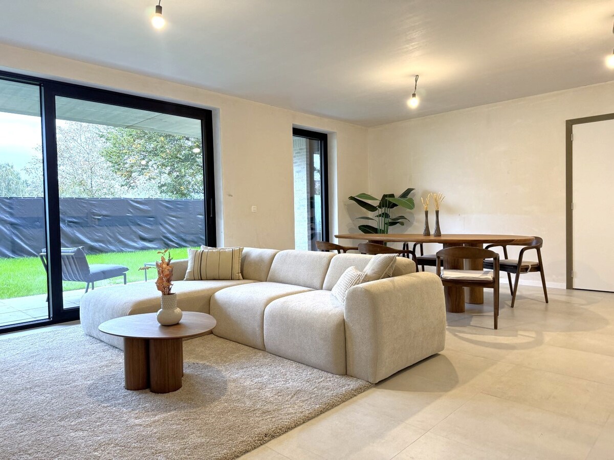 Appartement met optie - reservatie in Ravels