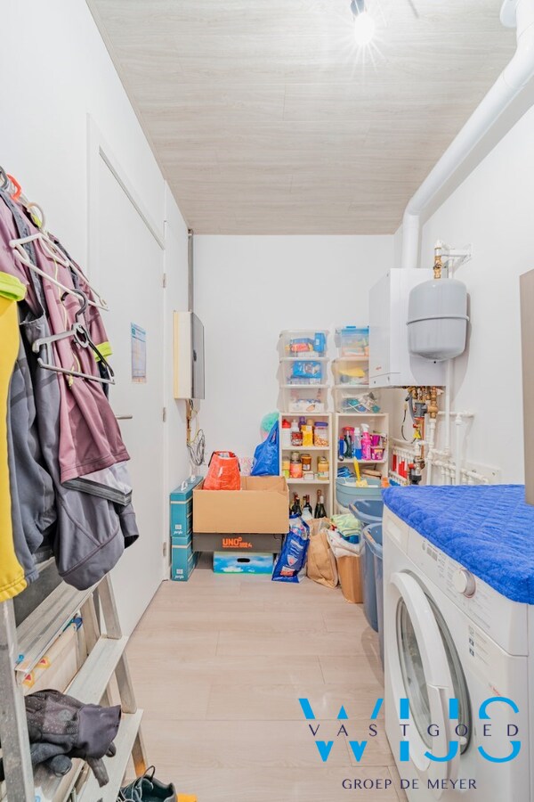 Interessant &amp; ruim duplex appartement te Ertvelde 