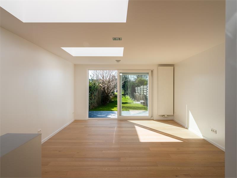 Knappe totaalrenovatie met tuin 