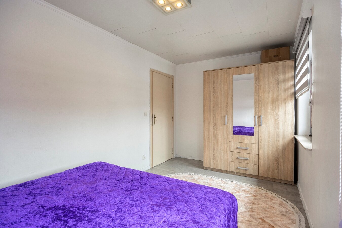 Residentieel gelegen woning met 4 slaapkamers.  Buurt 'De Hulst'. 