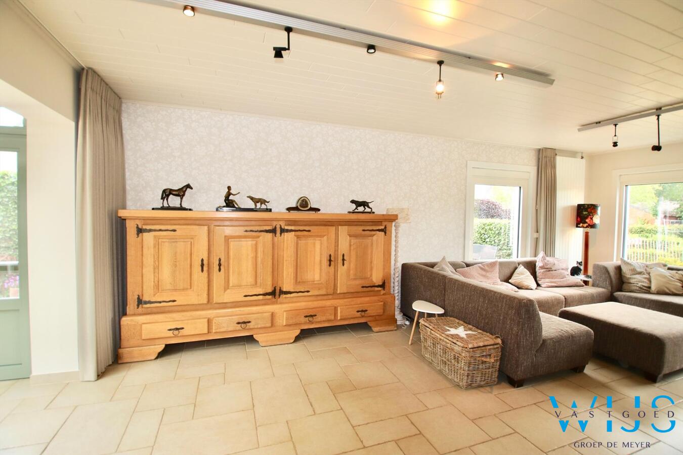 Gerenoveerd en smaakvol woonhuis op een toplocatie in Ertvelde ! 