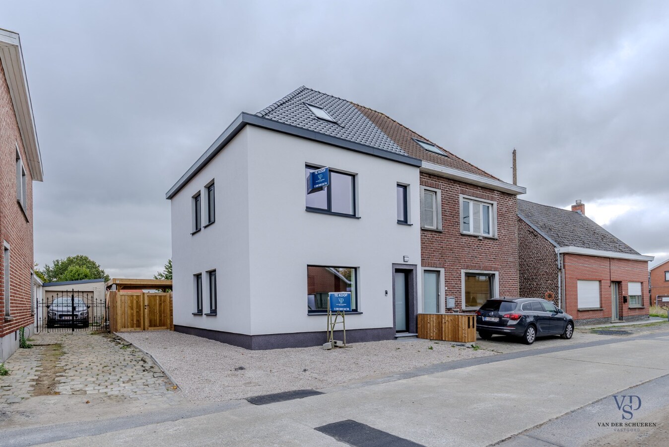 Volledig vernieuwde Half Open. 