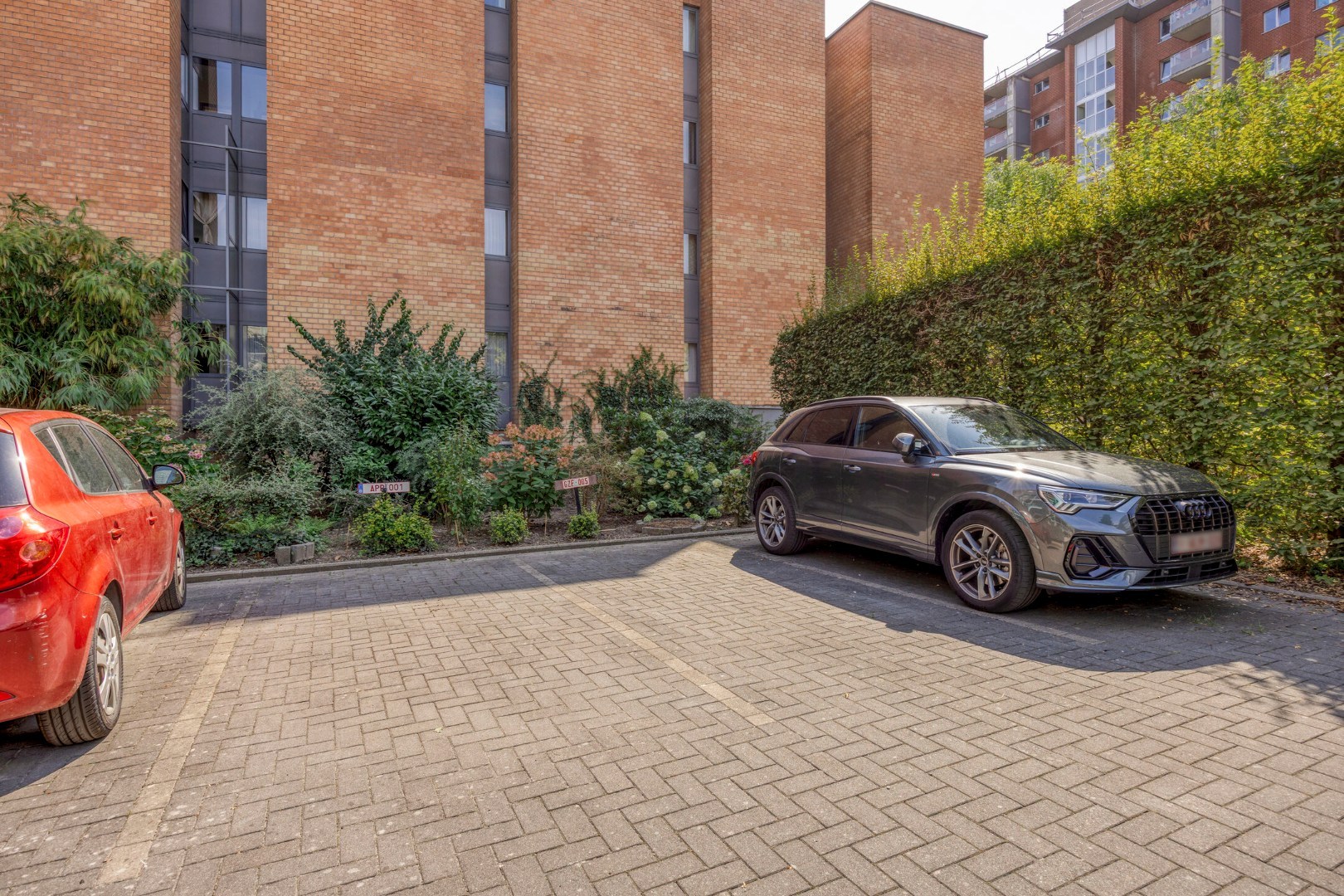 Gelijkvloers appartement met een terras van 50m²,  3 slaapkamers en staanplaats in het centrum van Leuven! - bewoonbare opp. 147m² 