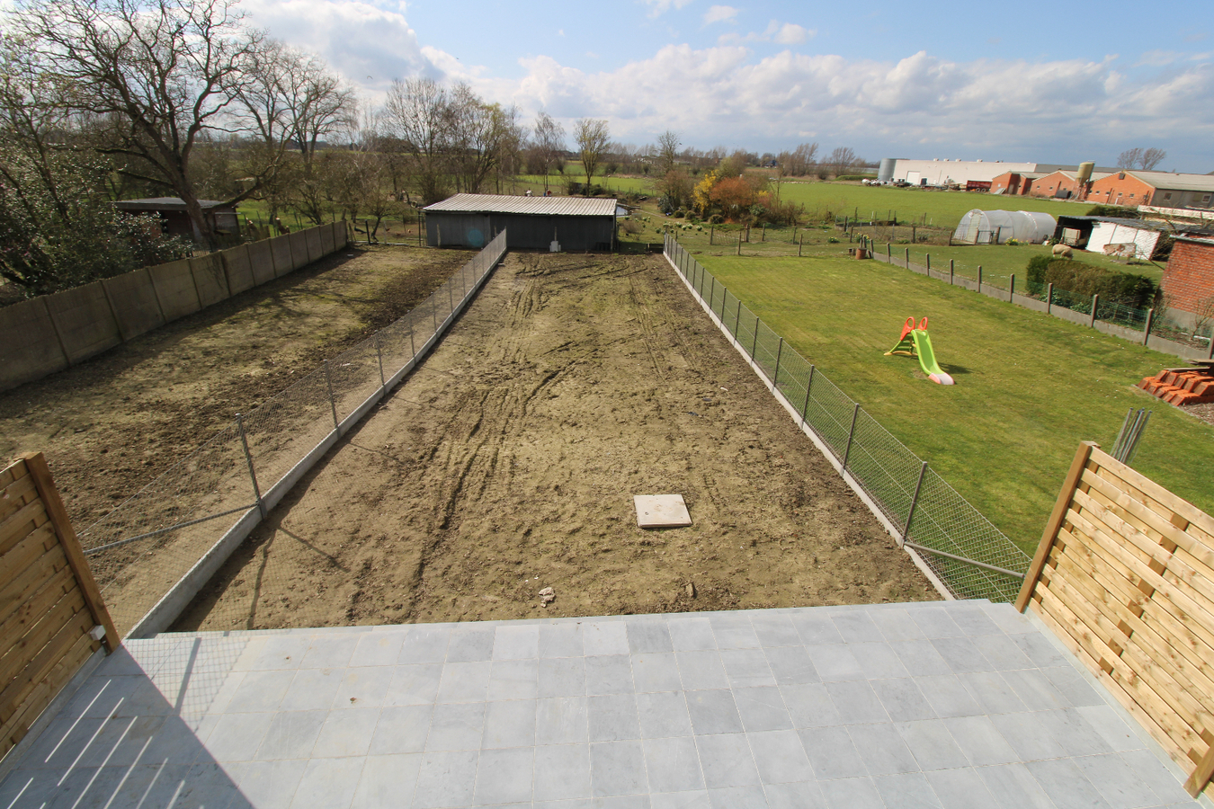 Nieuwbouwwoning onder nieuwe 6% wetgeving met 3 slaapkamers en garage te Gits 