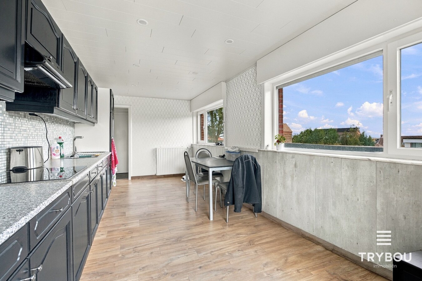 Rustig gelegen, energiezuinige woning met garage op perceel van 554m² 