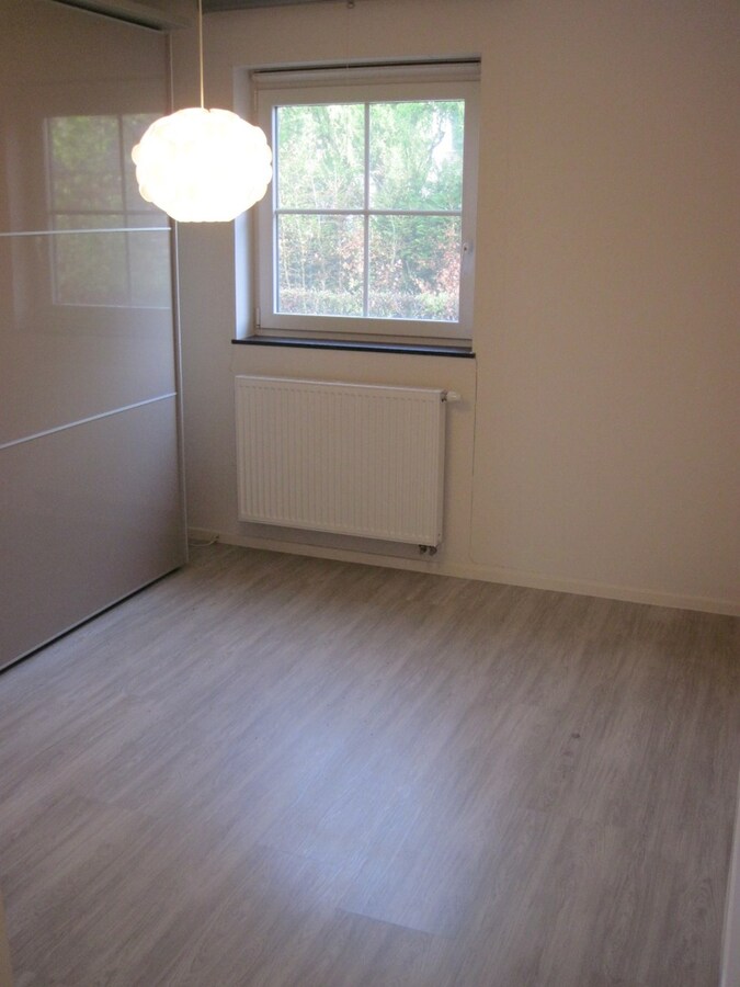 Hedendaags 2-slpk-appartement met groot terras 