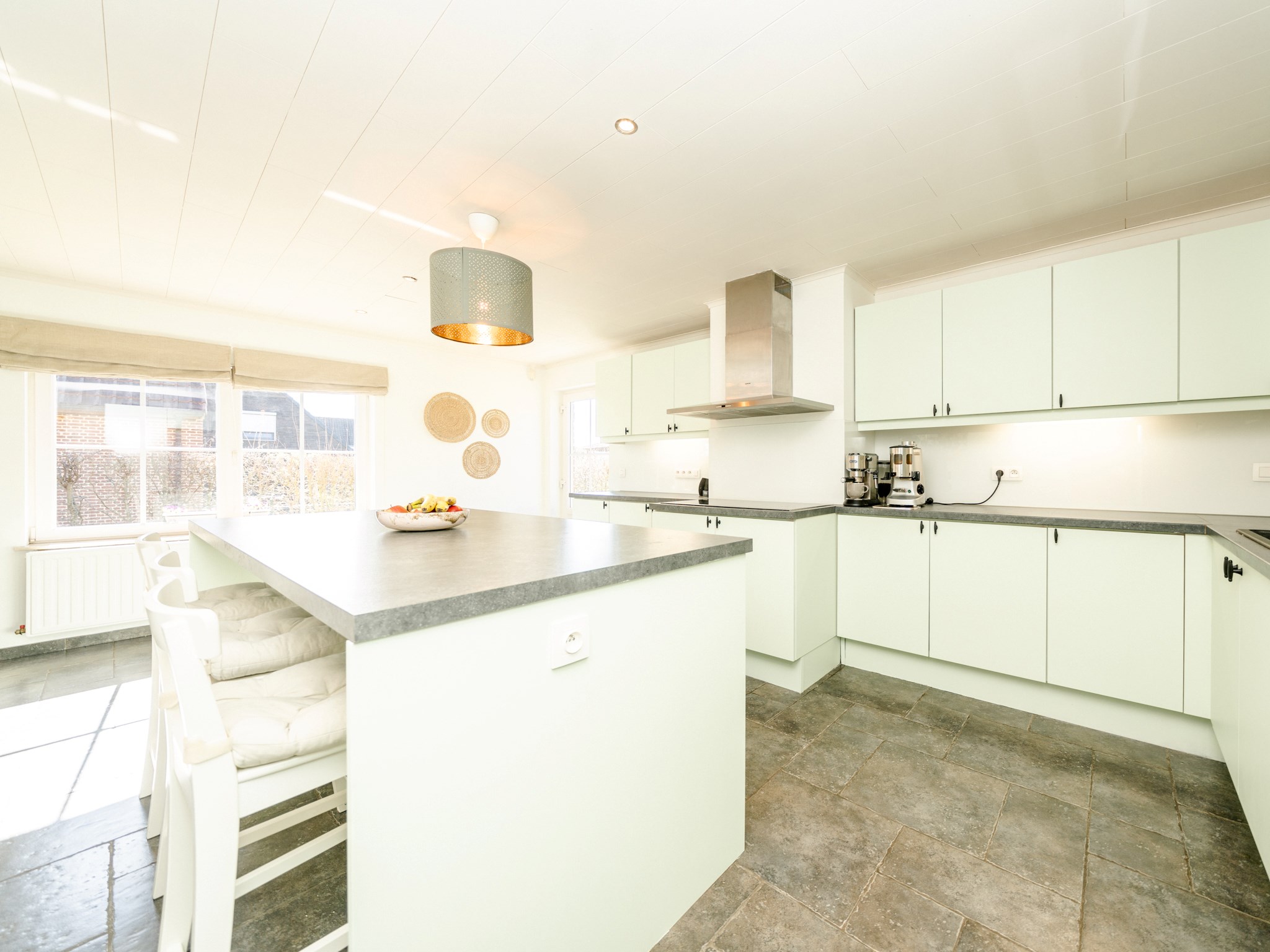 Vrijstaande woning met 3 kamers te midden het groen 