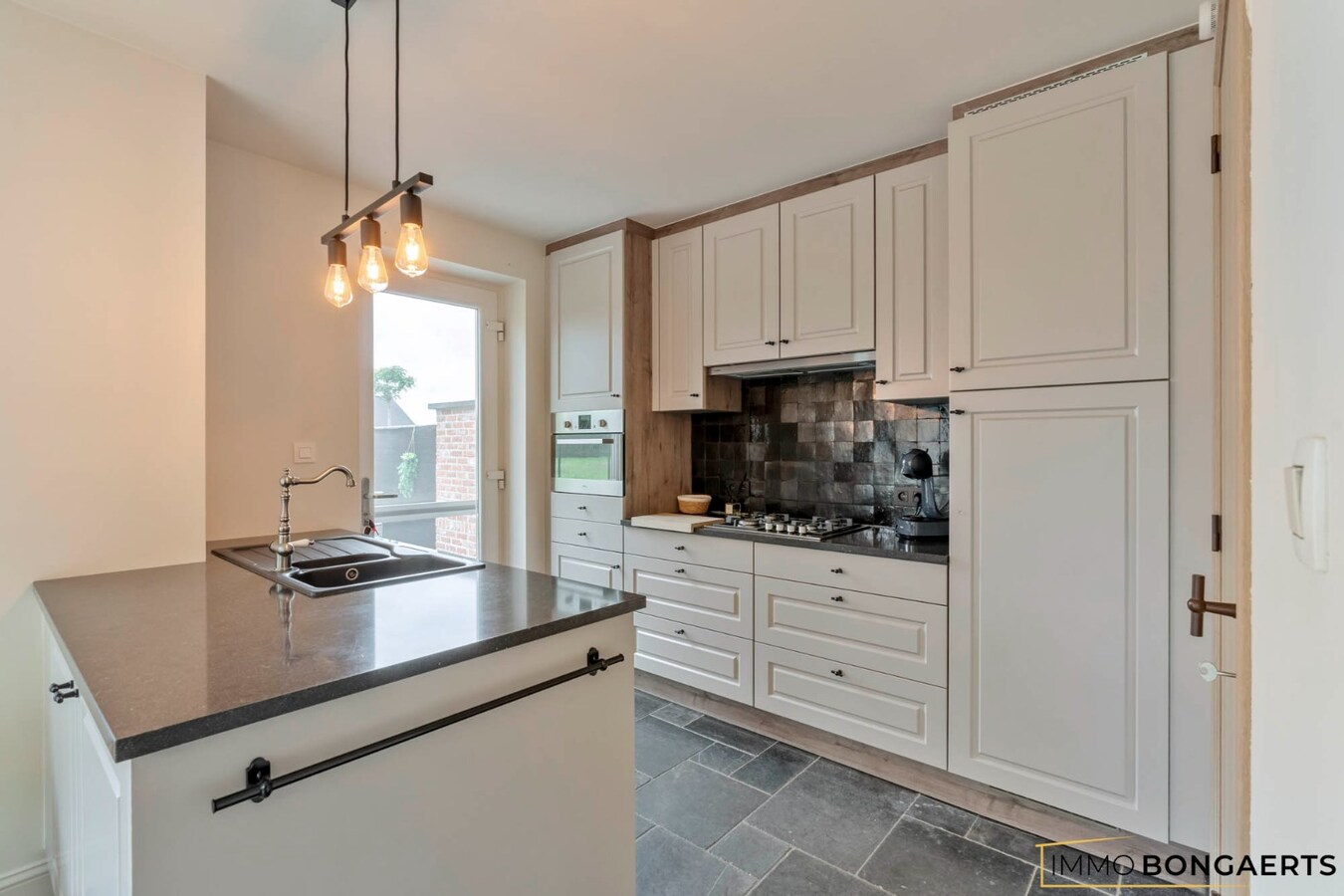 Landelijke woning op rustige locatie 