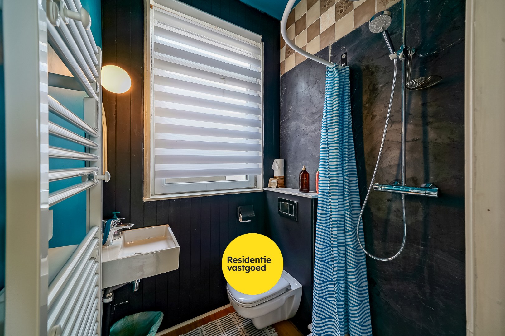 Unieke en karaktervolle hoekwoning te Raversijde 