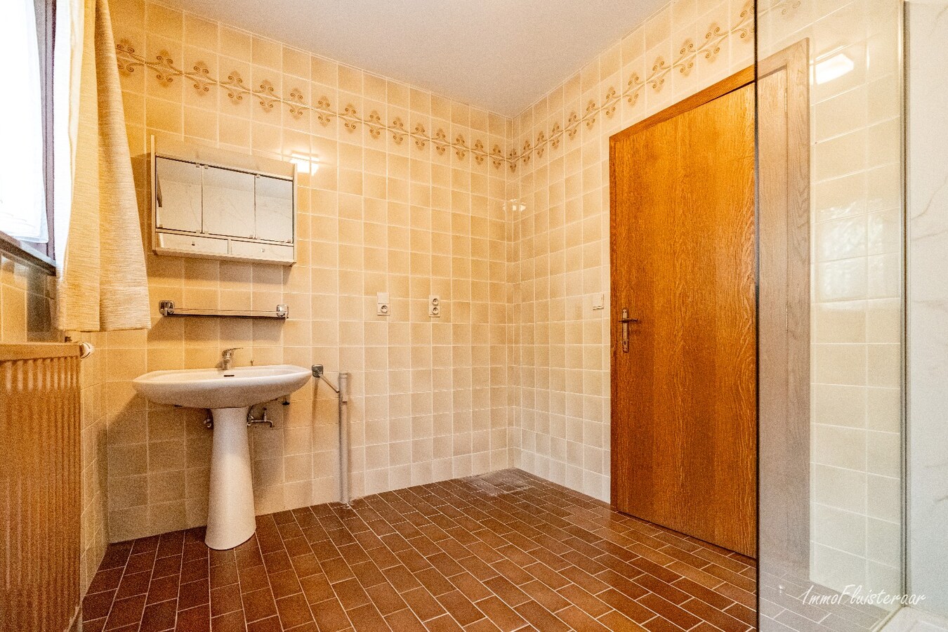 Vrijstaande woning met bijgebouw op 1 ha (Aankoop extra aanpalende ca. 2 ha mogelijk) te Heist-op-den-Berg 