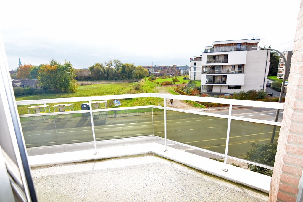 Energiezuinig appartement (144 m²) met 2 slpk, balkon, kelderberging en garage. 