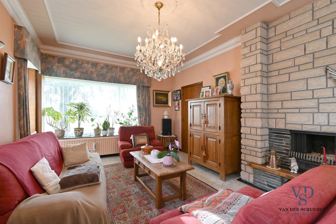 Karaktervolle villa, nabij centrum Merelbeke 