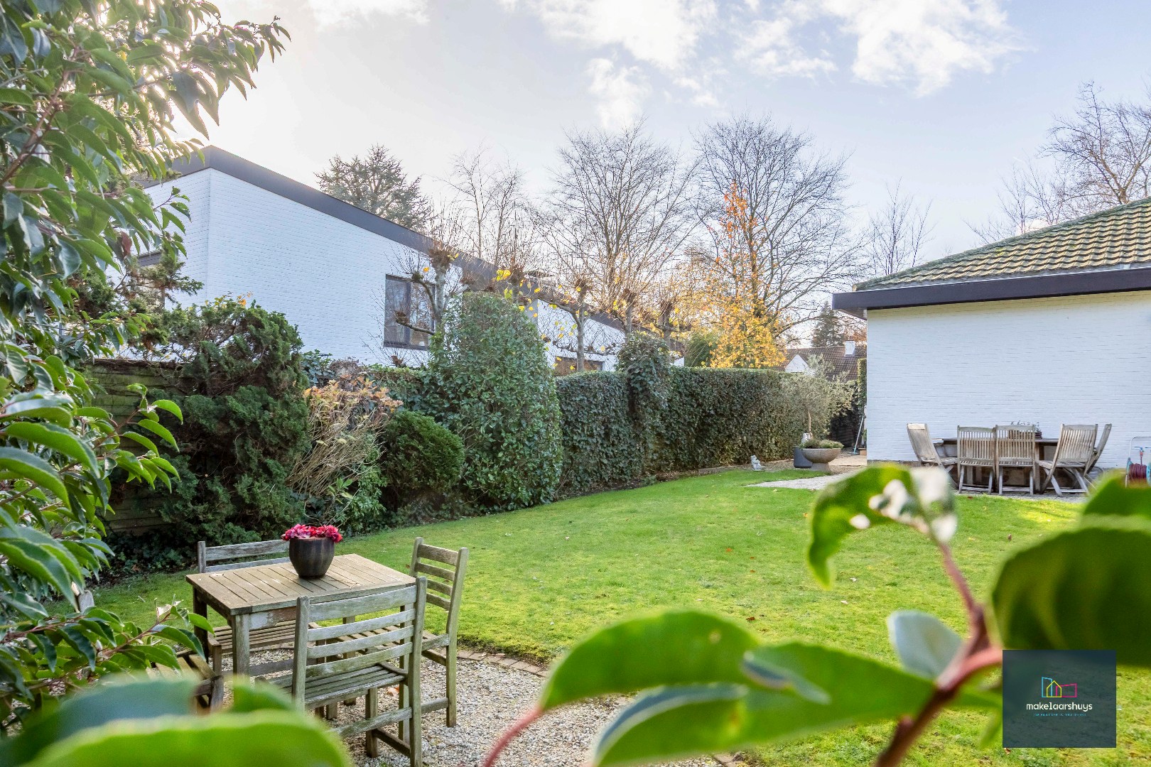 Ruime bungalow met 5 slp., tuin en garage in Mariakerke 