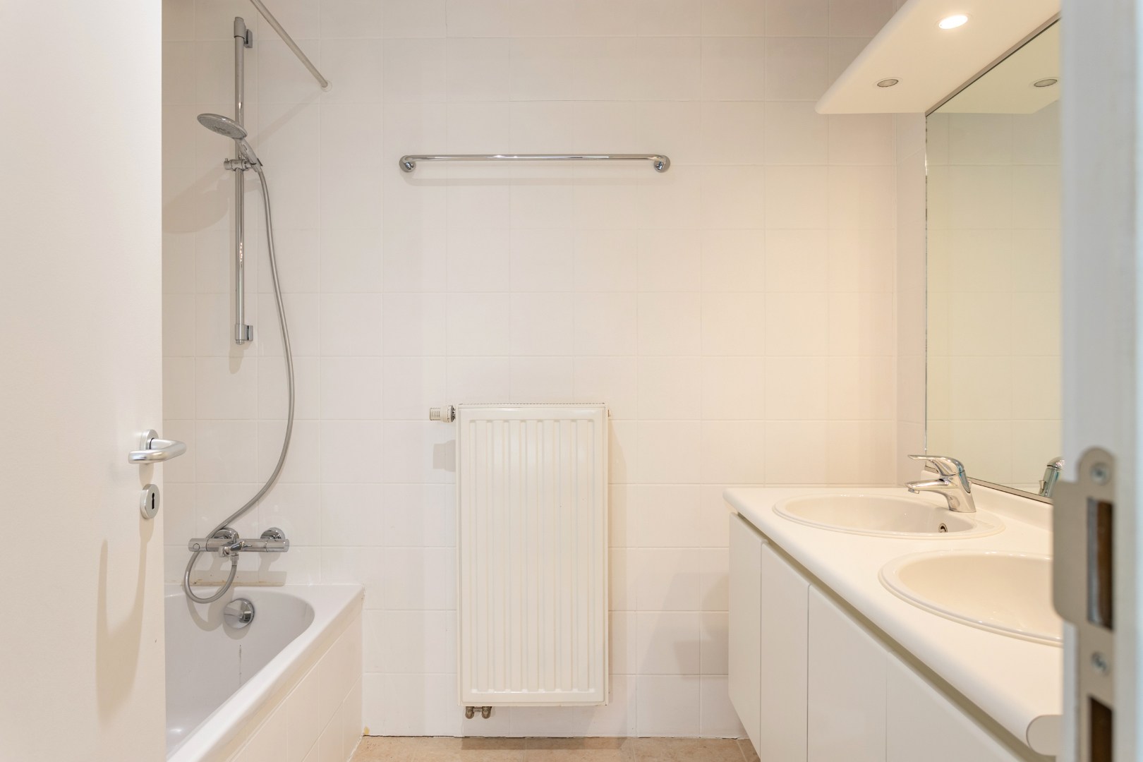 Uniek gelegen 1-slpk-appartement met ruim terras en garage in het Kluisbos 