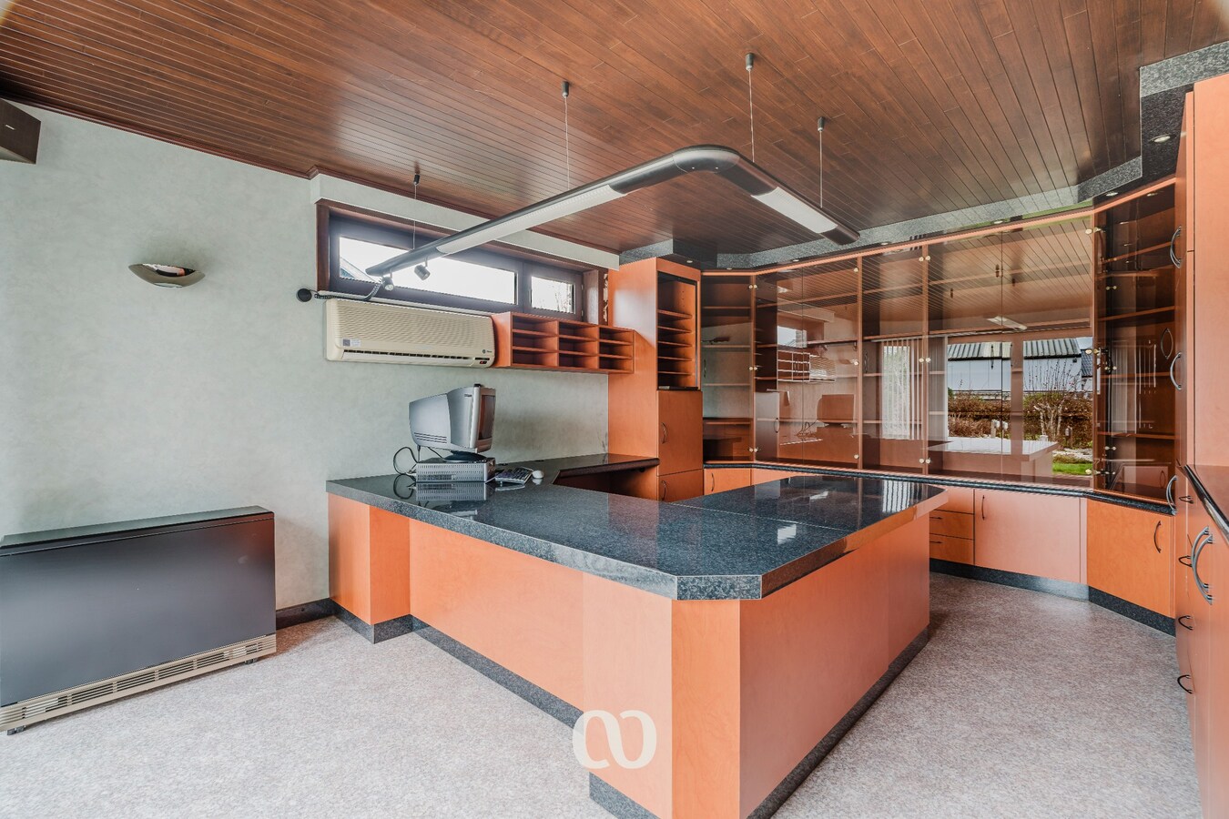 Zeer ruime woning met uitbreidingsmogelijkheden in rustige woonwijk te Kruisem 