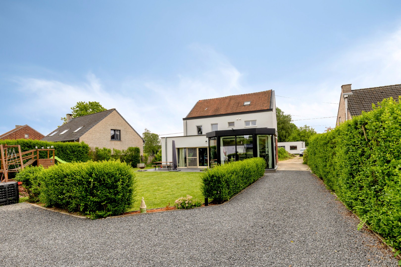 Mooie recent gerenoveerde ruime villa in Lubbeek met een bewoonbare oppervlakte van 310 m² - EPC  96KWH/m2 