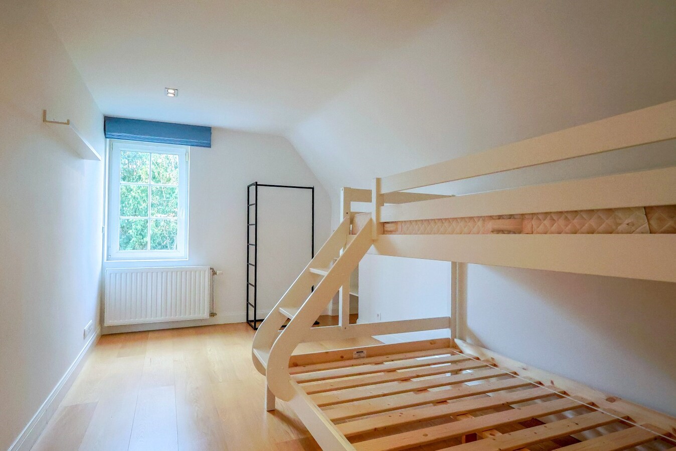 Villa charmante meublée avec emplacement résidentiel à Sint Idesbald à louer! 