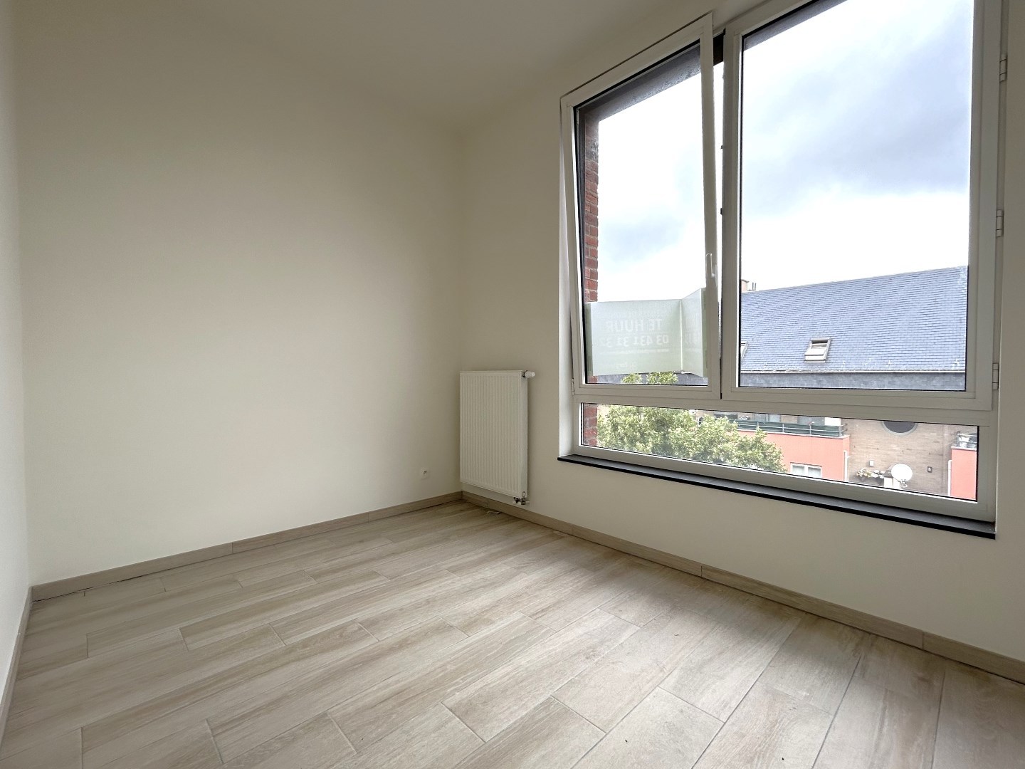 Instapklare assistentiewoning met 2 slaapkamers op TOP-locatie in Geel 