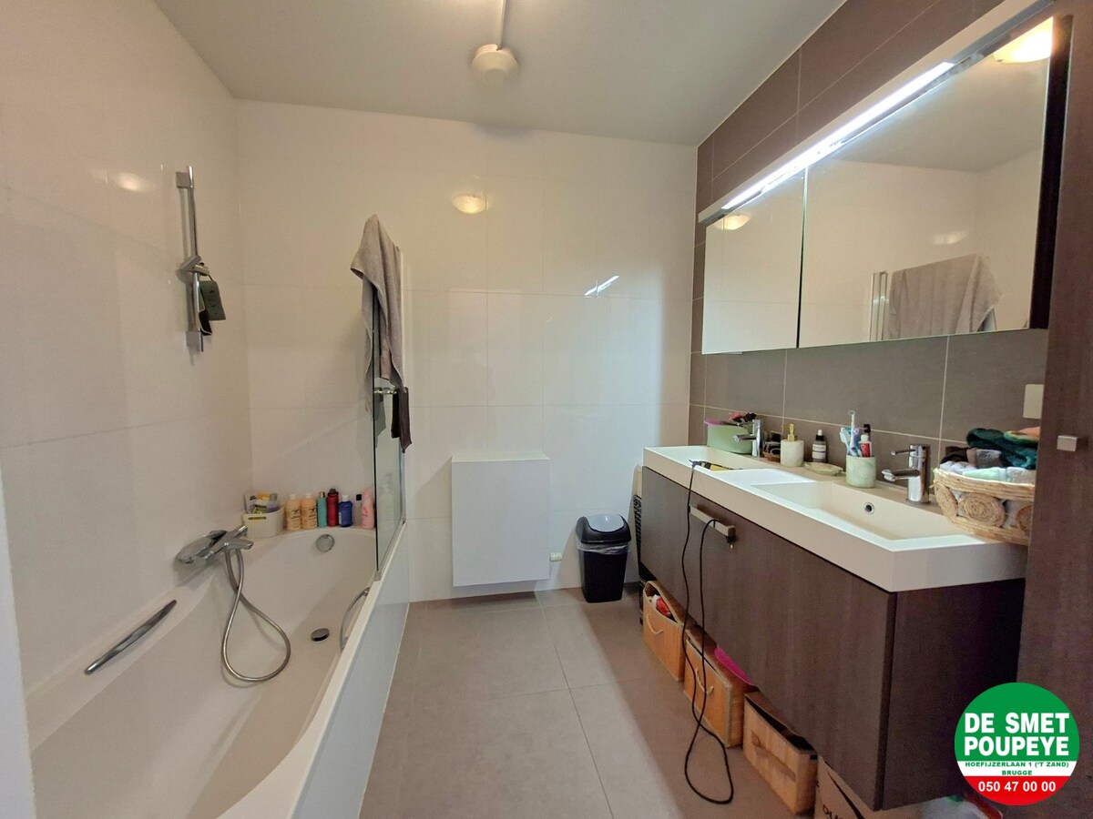 Ruim duplex appartement nabij 't station 