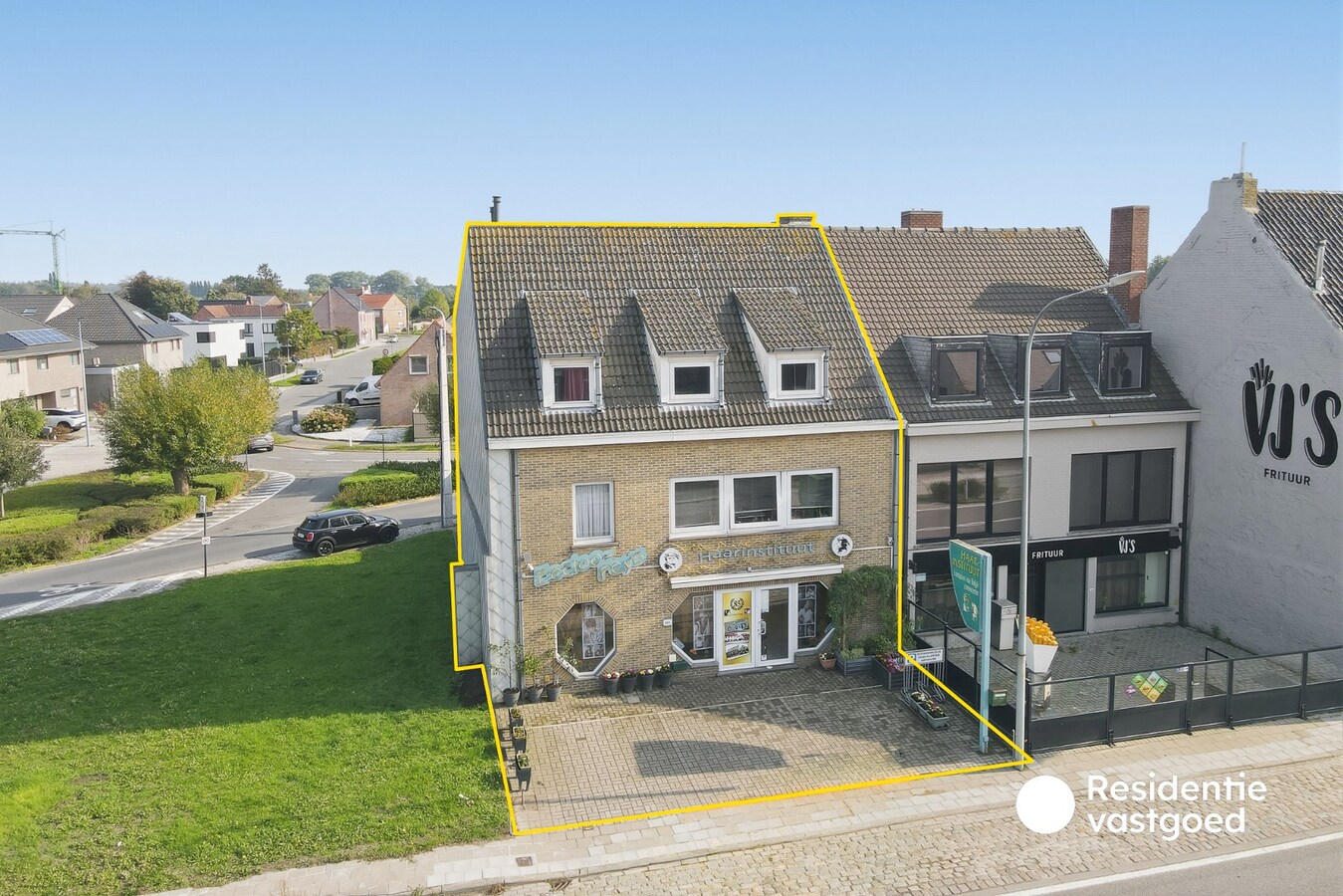 Te koop gebouw - Zedelgem