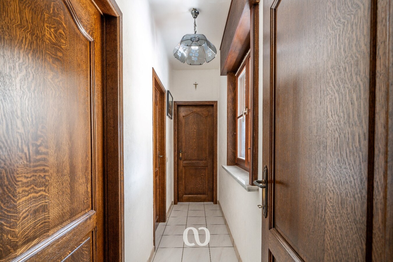 Open bebouwing met mogelijkheid tot 5 slaapkamers 