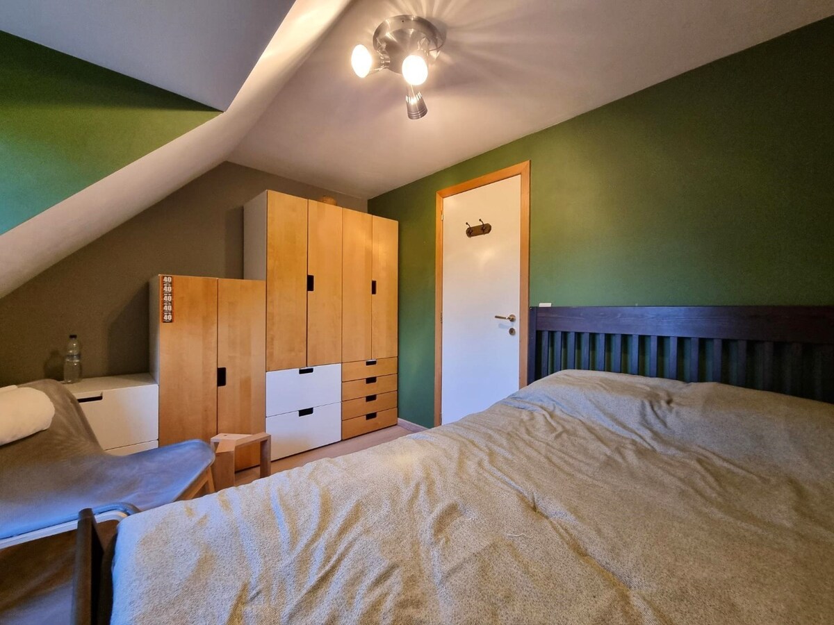 Zeer knappe, halfopen gezinswoning te Lissewege 