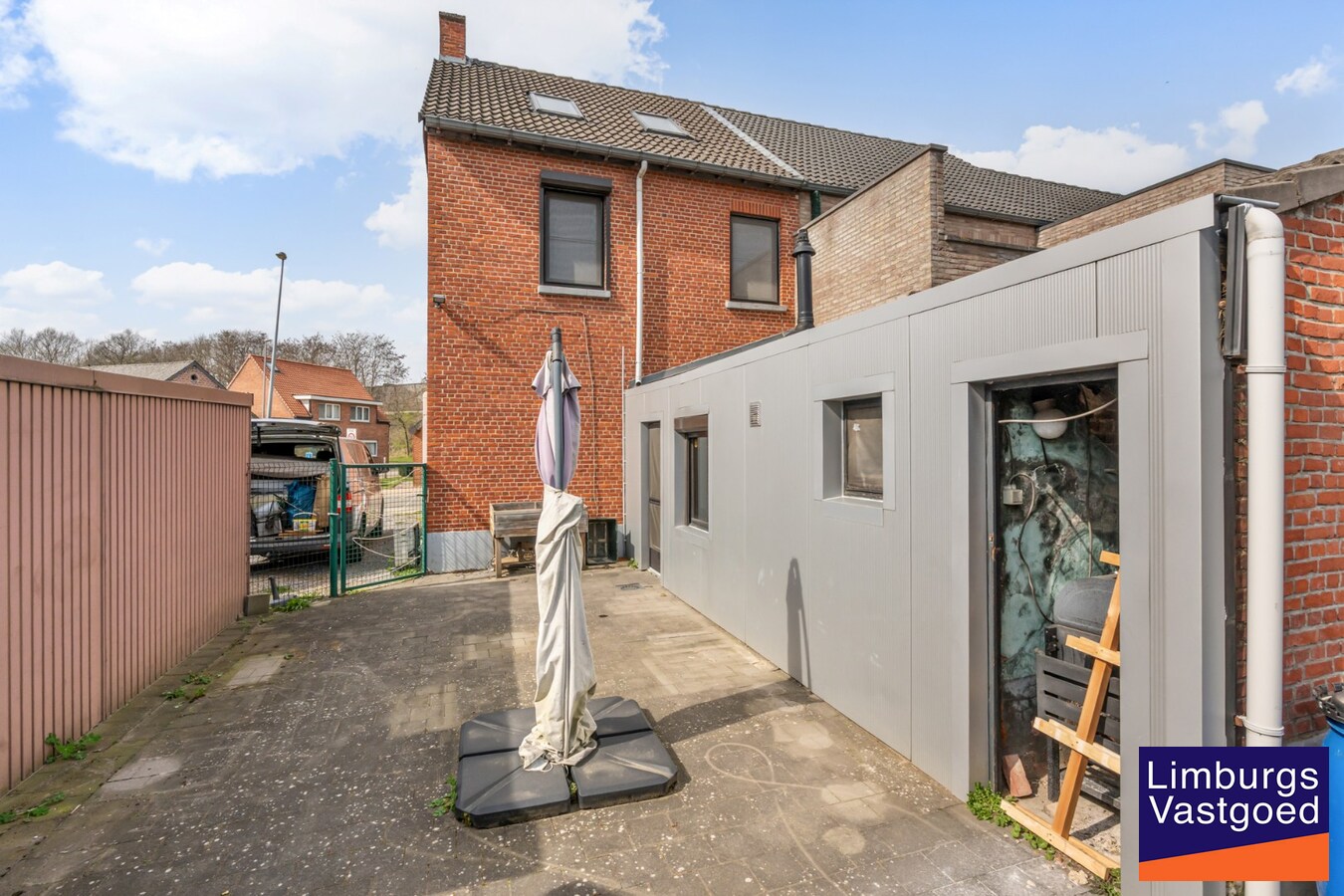 Te renoveren HOB met 3 slpk en garagebox, 13a77ca 