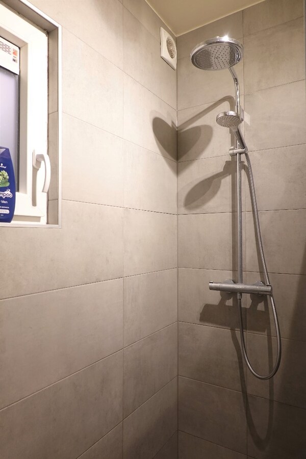 Vernieuwd appartement op wandelafstand van hartje Brugge 