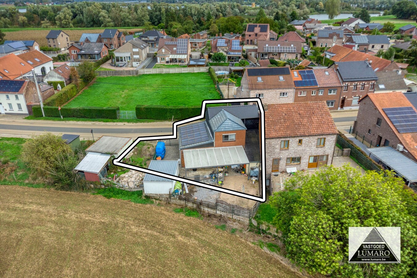 Gezinswoning, met warmtepomp, zonnepanelen en thuisbatterij! 