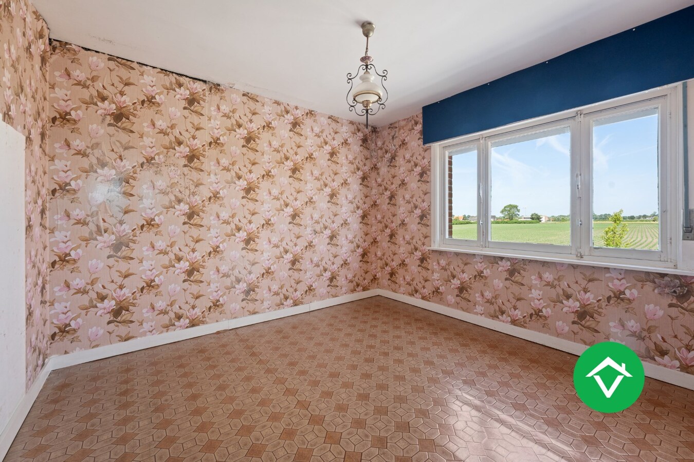 Woning met 3 slaapkamers en garage te Koekelare 