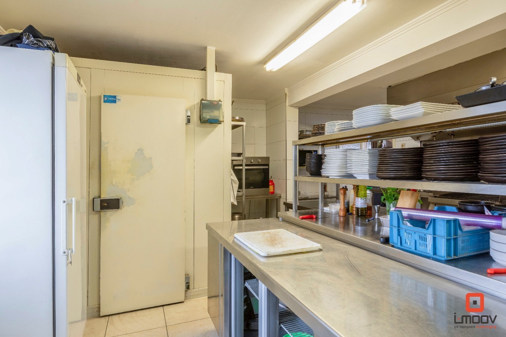 Te koop- Gebruiksklaar restaurant met terras en appartement in hartje Hijfte (Lochristi) 
