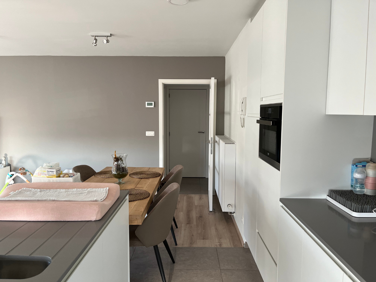 Ruim, modern 2 slaapkamer appartement te Gavere-Asper 