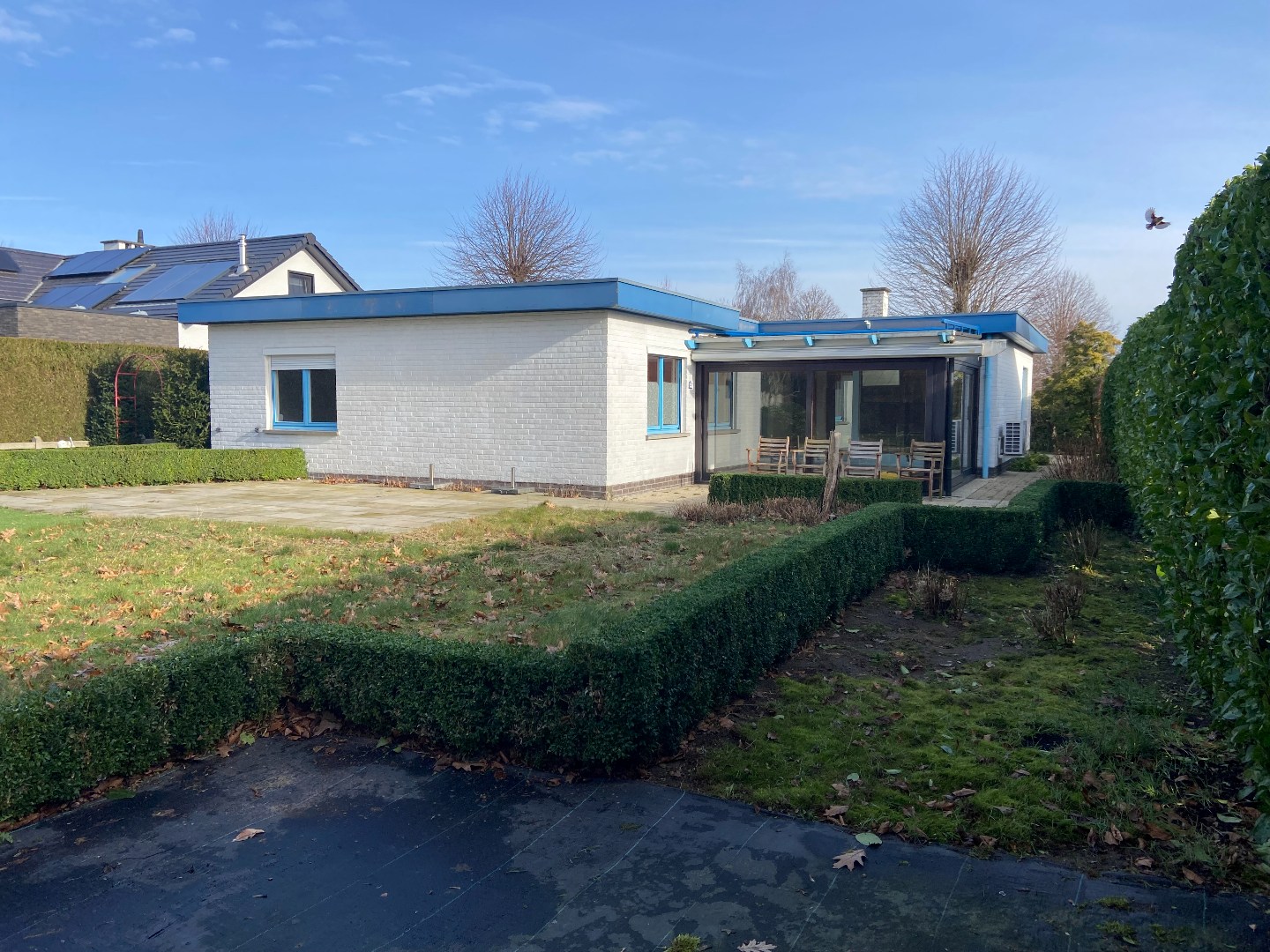 Residentieel gelegen woning met tuin en garage op toplocatie in Waregem! 