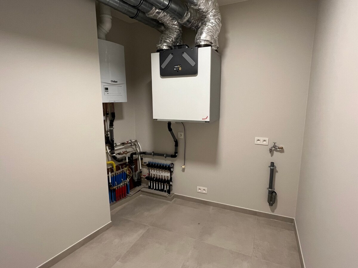 Nieuw, luxueus afgewerkt BEN-penthouse 