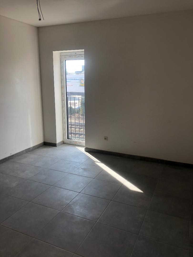 Recent appartement, gelegen op de eerste verdieping, met 2 slaapkamers! 