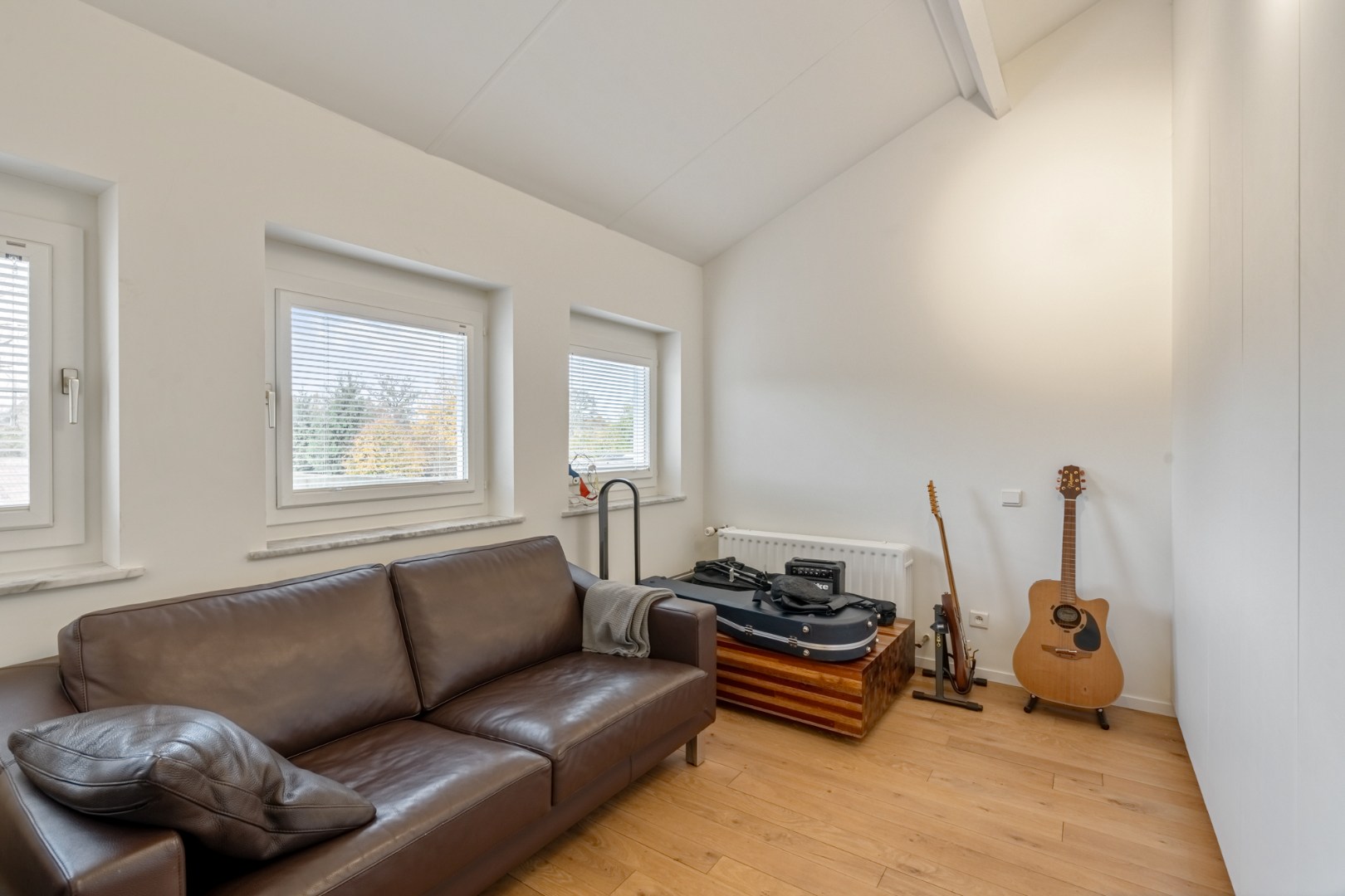 tweede slaapkamer met vaste kasten