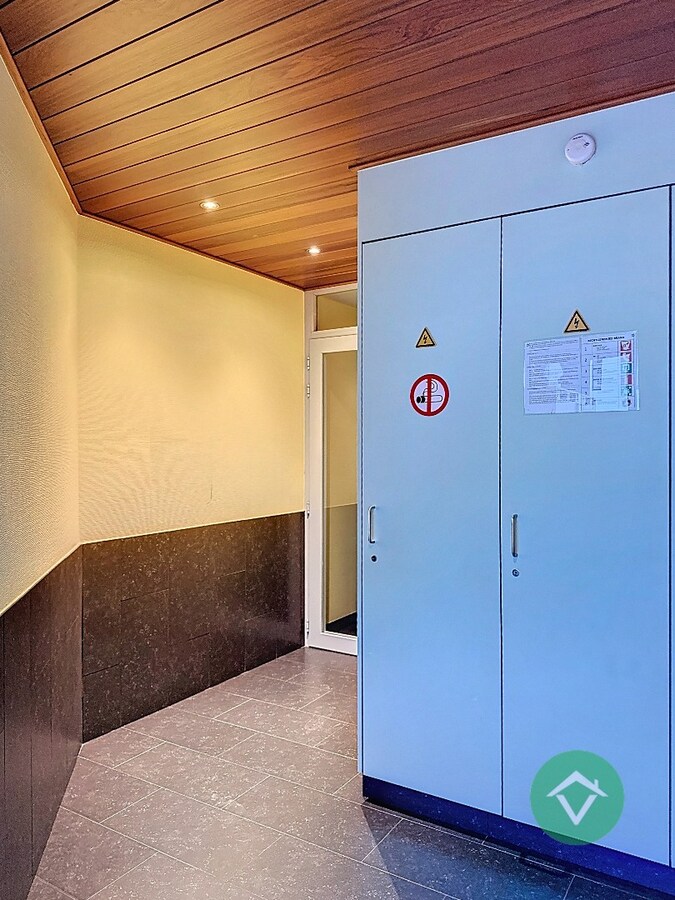 Appartement met 2 slaapkamers en garage te Torhout 