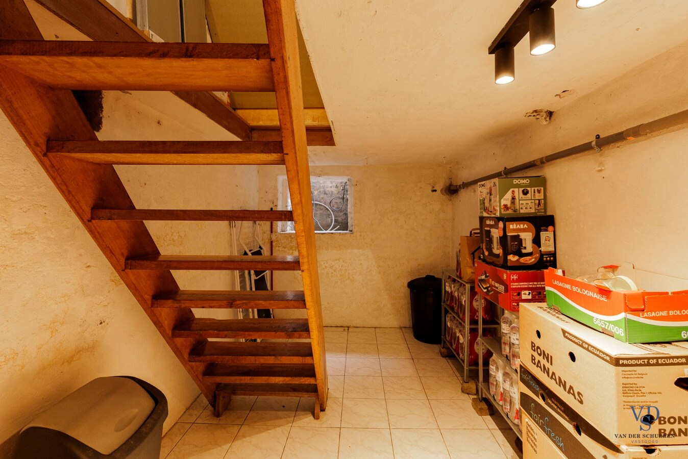 Stijlvol gerenoveerde woning. 