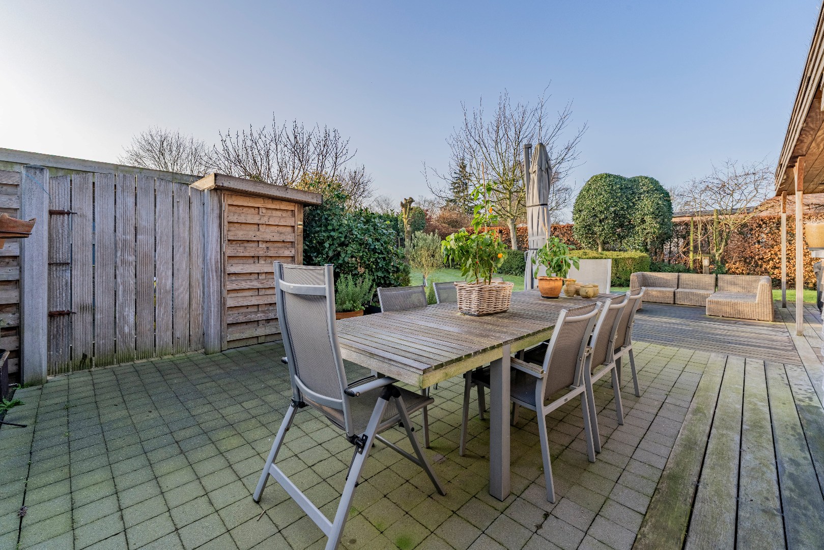 Gerenoveerde open bebouwing te koop te Lievegem 