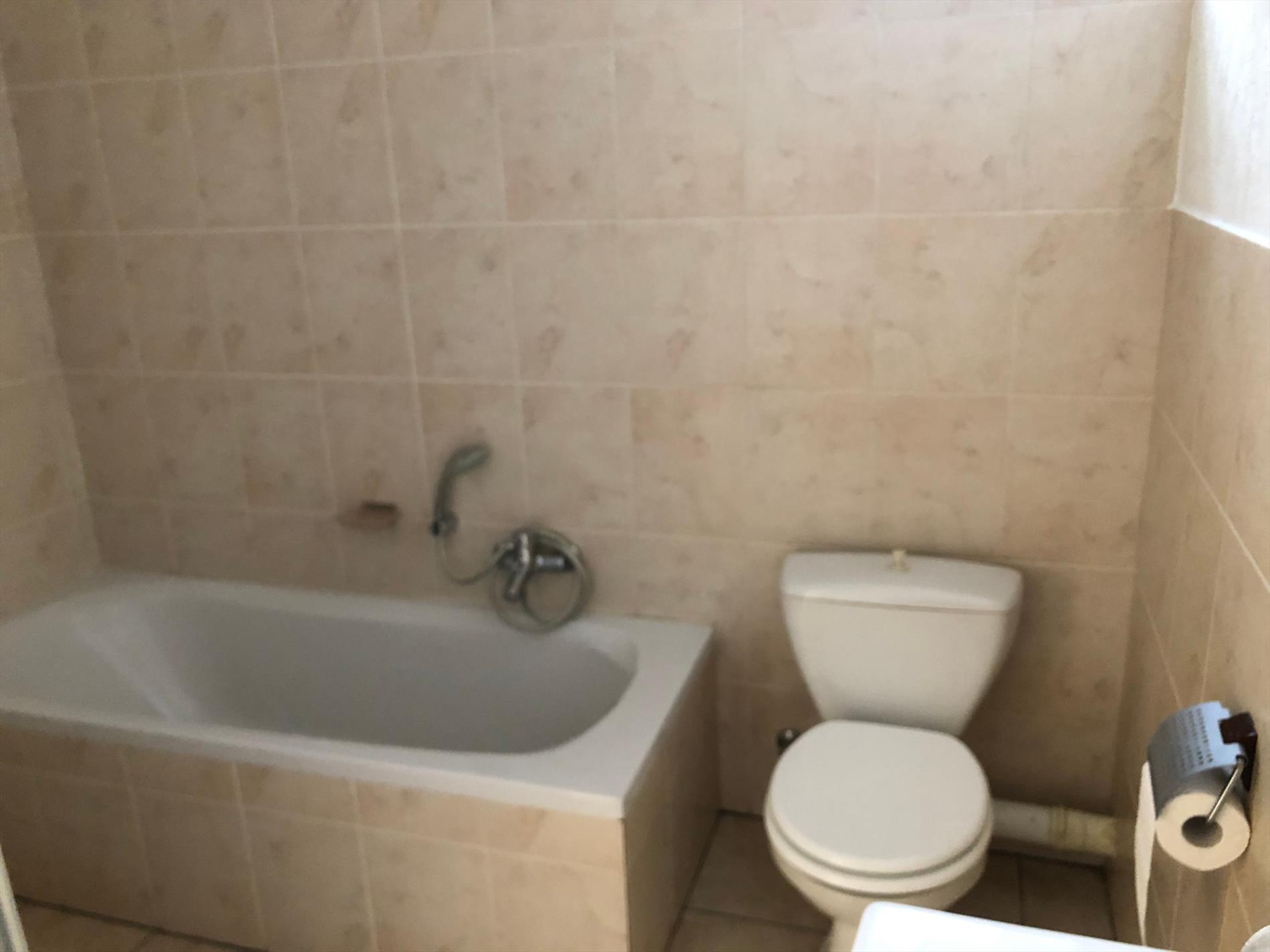 Gelijkvloers appartement met 1 slaapkamer 