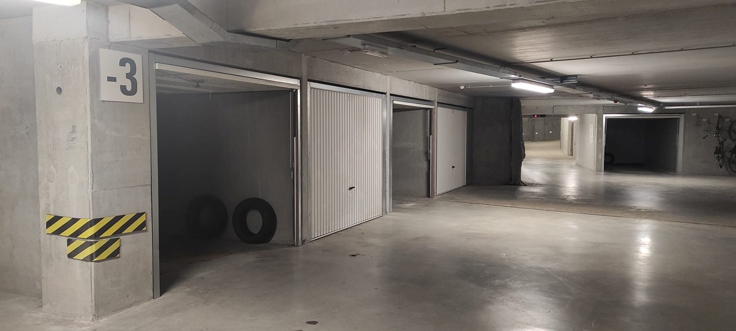 Garage simple à Zoutelaan, dans la résidence Sir Anthony. 