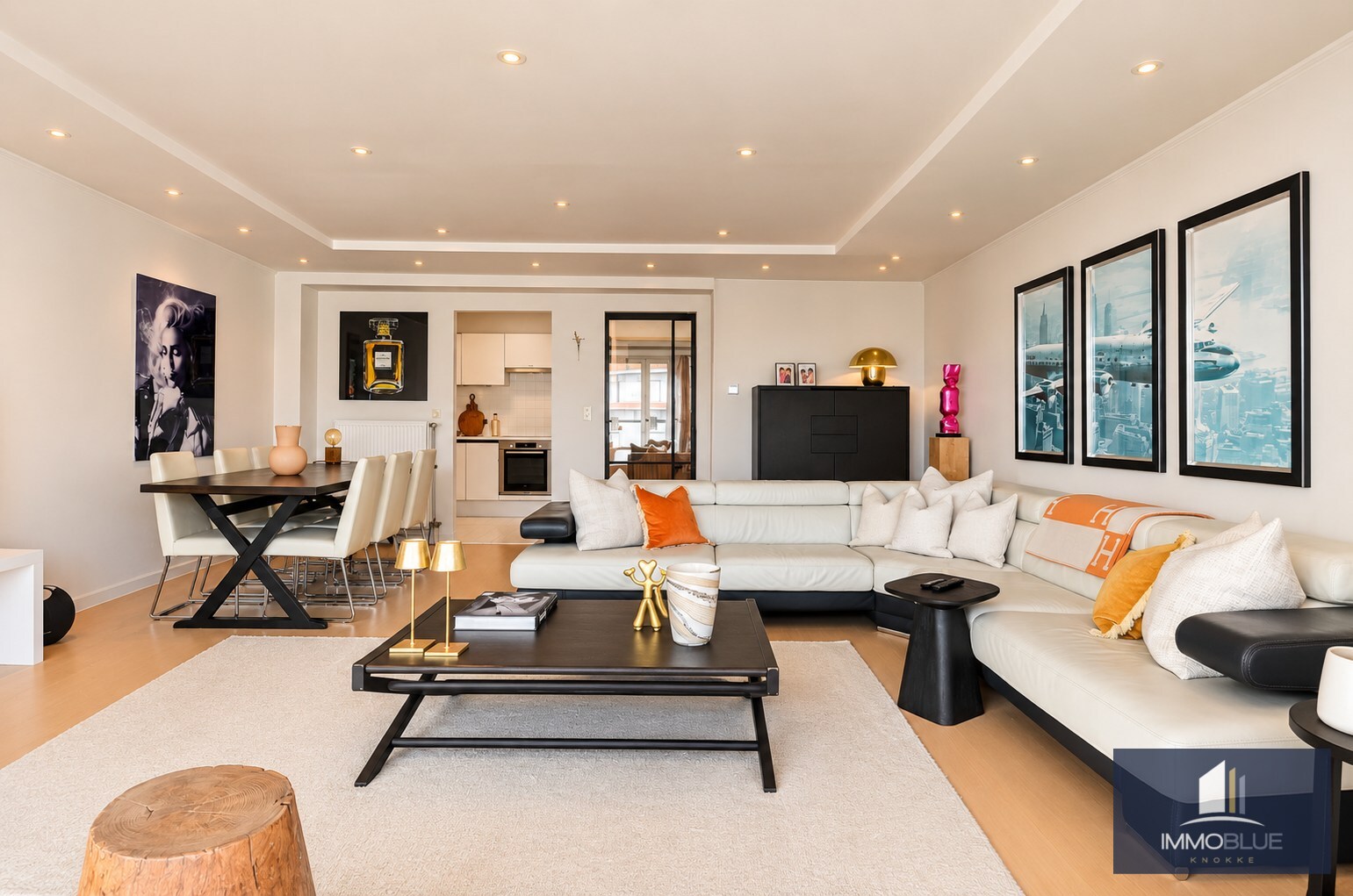 Zeer lichtrijk en instapklaar zuidgericht appartement met open zicht. 